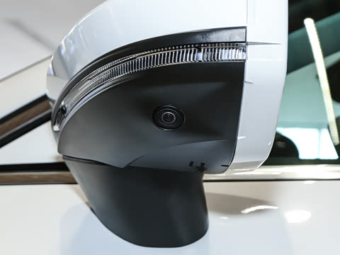 2025�� 45 TFSI quattro ������