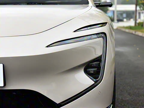 2026�� Ultra ���������