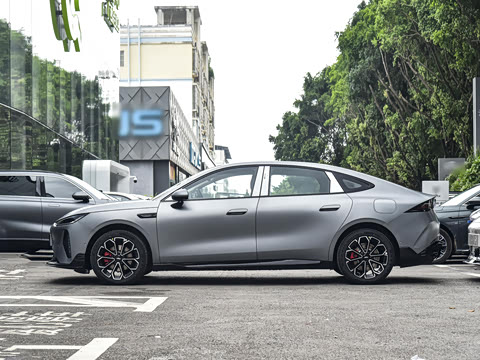 2026�� 655 MAX��
