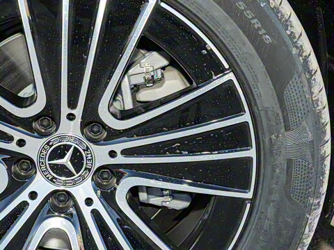 2026�� E 260 L �����