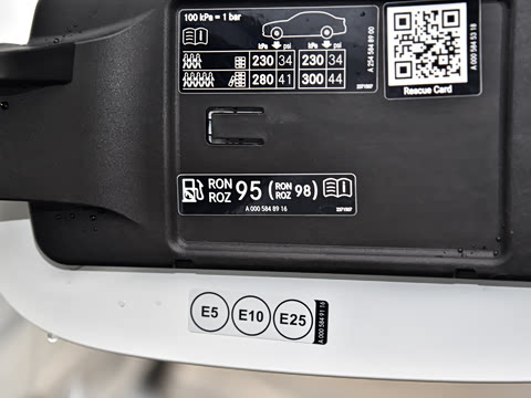 2026�� GLC 300 L 4MATIC ������