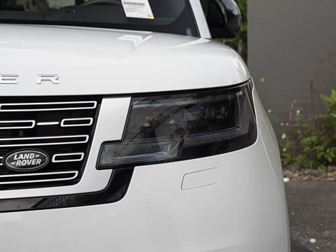 2026�� 3.0 L6 400PS AB�����