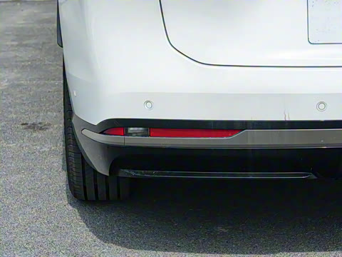 2025�� 670 Max��