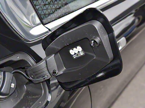 2026�� 735Li ������װ