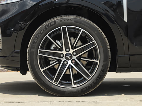 2025�� ����Ǭ����