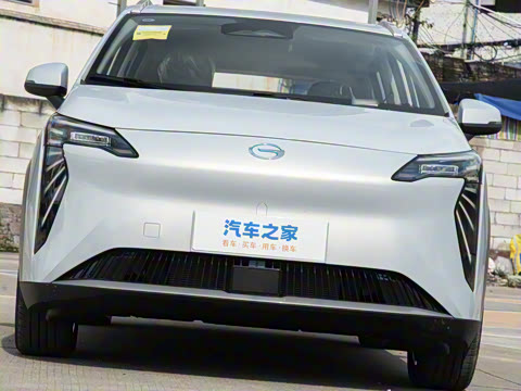 2025�� Plus 610 ������