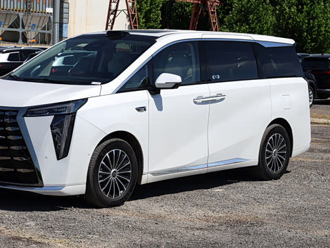 2026�� PHEV L ���� Ultra