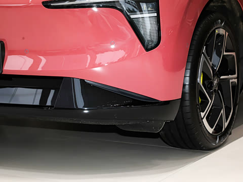 2026�� ���� 525 Max