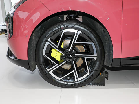 2026�� ���� 525 Max