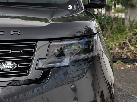 2026�� 3.0 L6 400PS AB�����