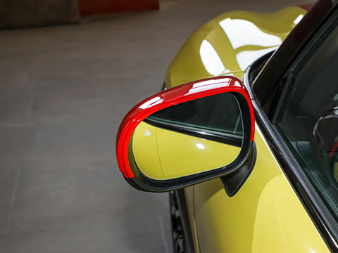 2025�� JOHN COOPER WORKS