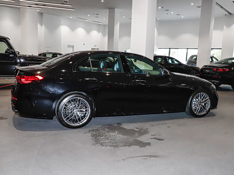 2026�� AMG C 43 4MATIC