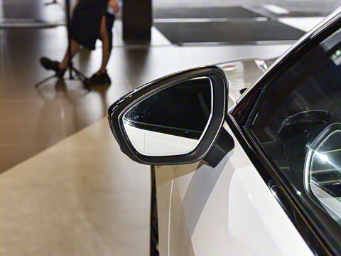 2026�� 2.0T �˶��� quattro