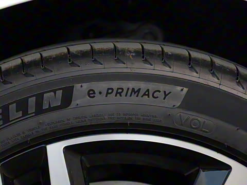 2026�� B4 ��Զ�˶���