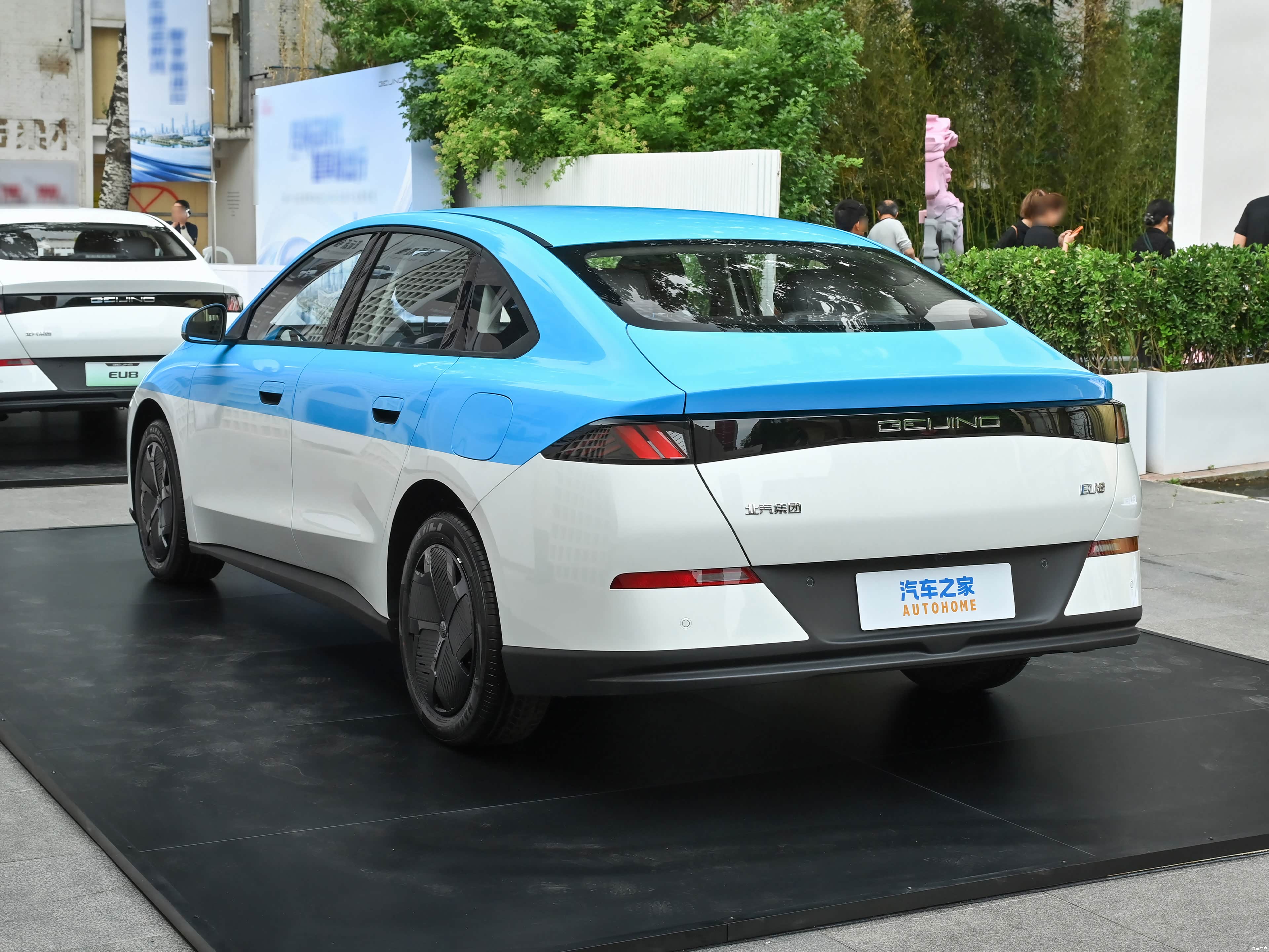 BAIC EU8, миниатюра 5