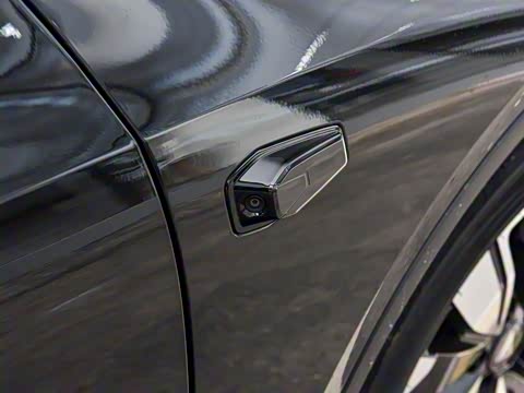 2026�� 660Max��ΪǬ��ADS SE��