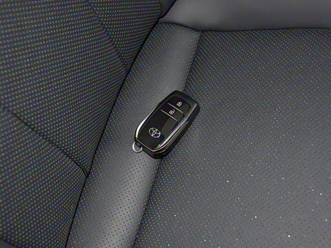 2026�� 2.5L HEV����������