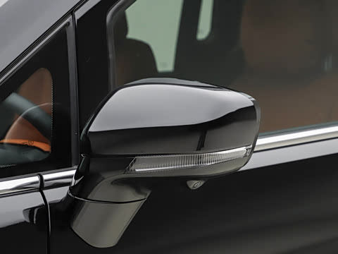 2026�� ���̰� 230�콢�� 7��