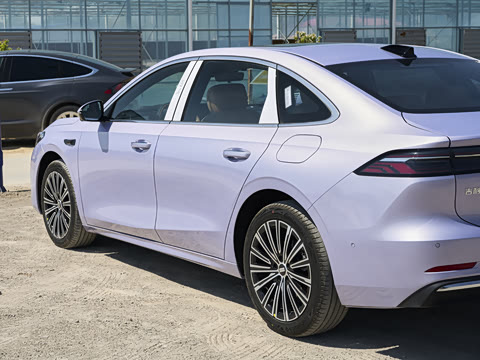 2026�� EM-i 175km ������