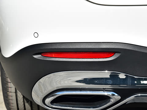 2026�� GLC 260 L 4MATIC �����