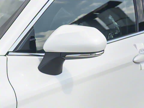 2026�� 2.0S �˶���