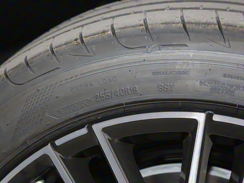 2026�� C 260 L �˶��ر��