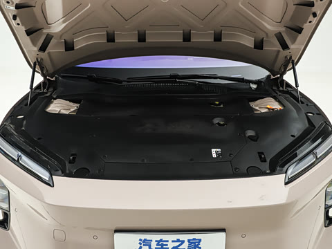 2025�� 100kWh Touring