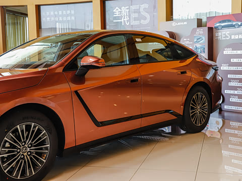 2026�� 300h