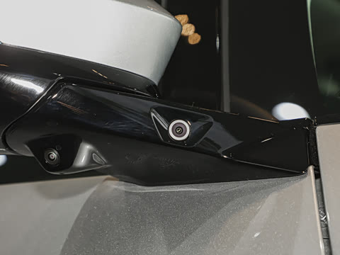 2026�� ���� 750 Ultra