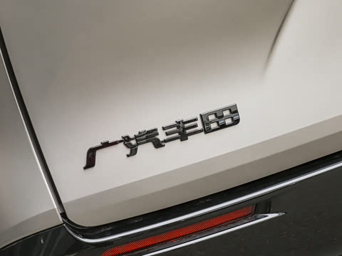 2027�� 2.5L ˫��������԰�