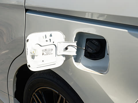 2026�� 2.0L e:HEV ��ҫ����