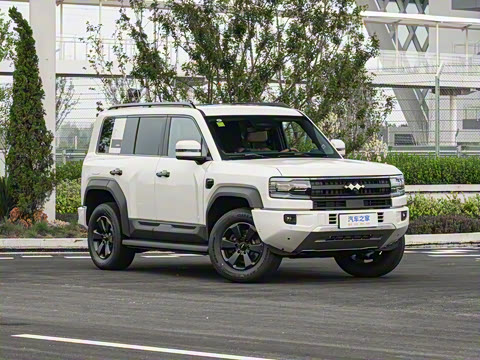 2025�� 210KM ����Ultra��