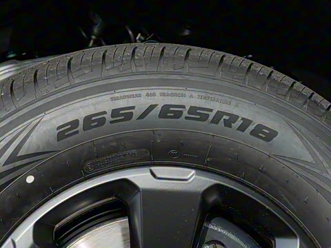 2025�� 210KM ����Ultra��