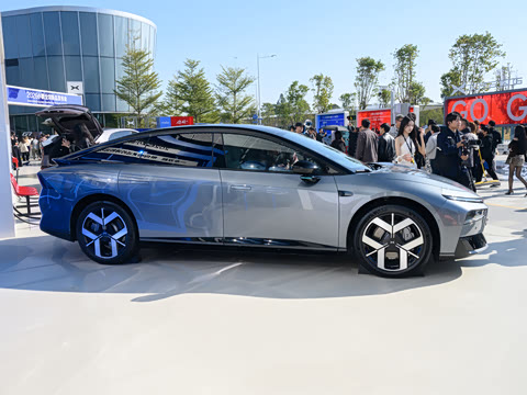 2026�� ���� 1550 Max �콢��