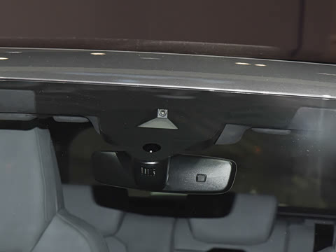2026�� 4.0 TFSI 