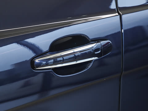 2026�� 4.0T V8 ������