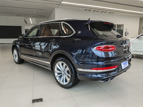 2026�� 4.0T V8 ������