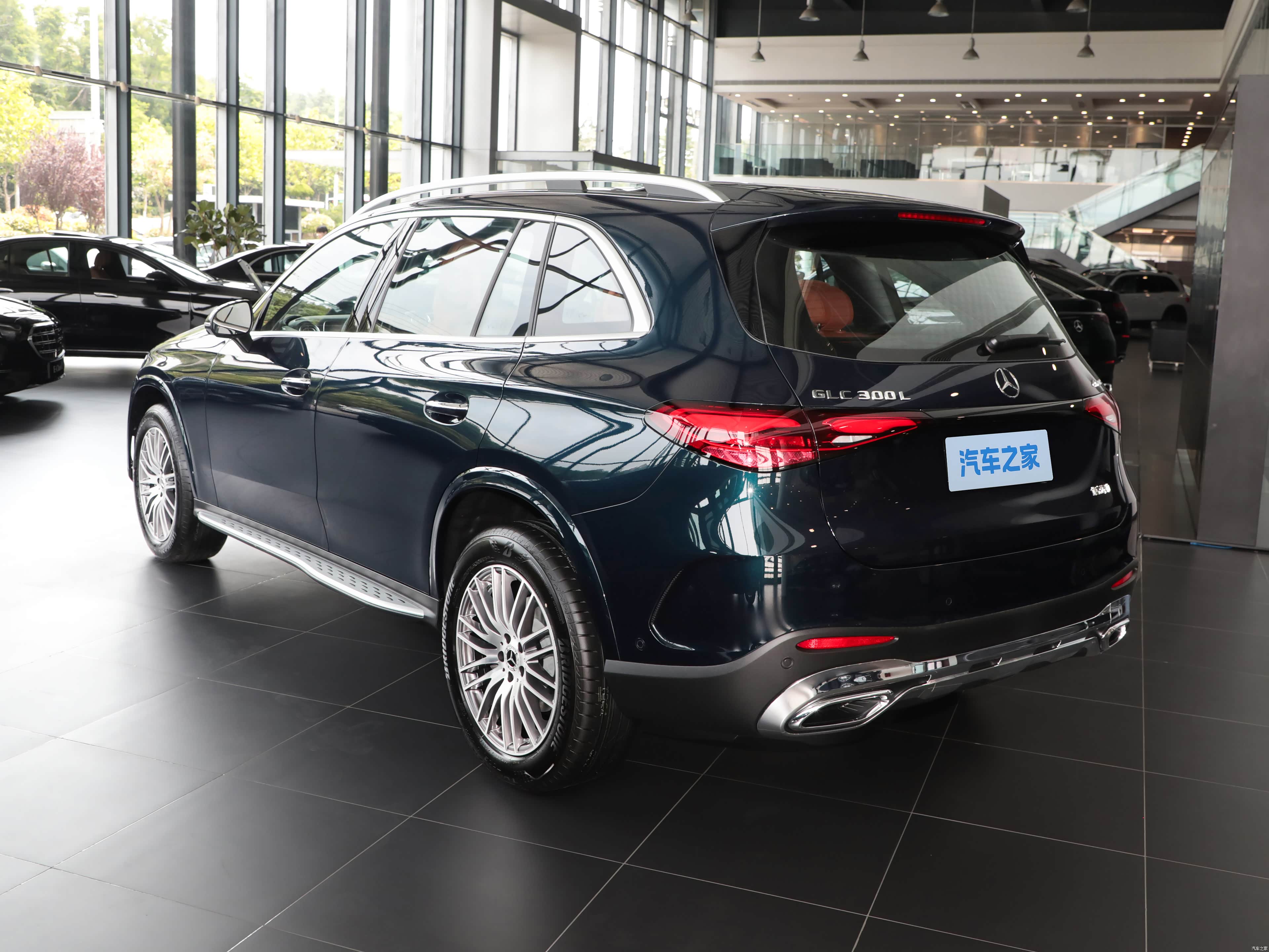 Mercedes-Benz GLC, миниатюра 3