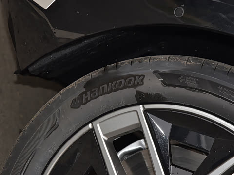 2026�� �Ŀ� 530Li ������ ������װ