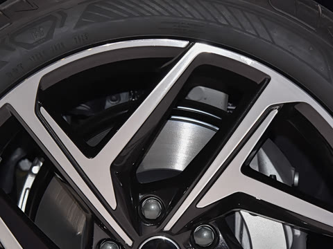 2026�� quattro Ǭ���Ǽݰ�