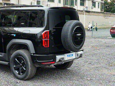 2025�� 210KM ����Ultra��