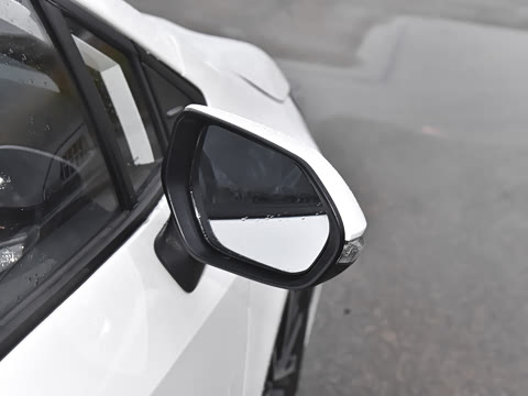 2026�� ����L ���Ͱ� 2.0L ���Ȱ�