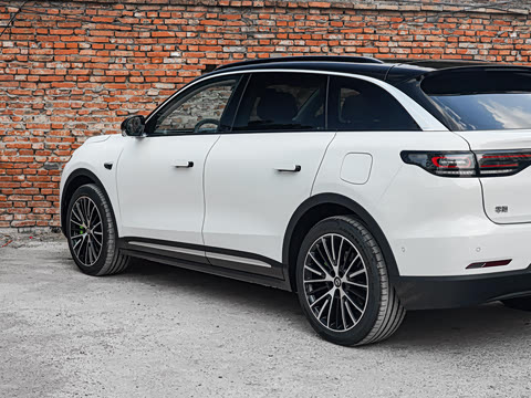 2027�� ���� 300�����״������