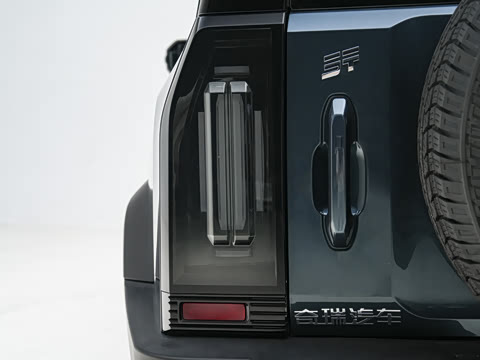 2026�� PLUS 211km XWD ���� 7��