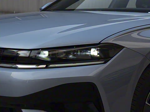 2026�� L 300TSI DSG ��Ӣ��