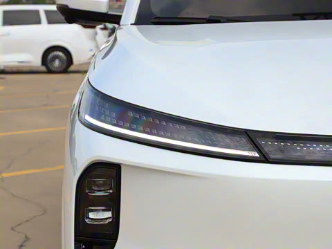 2025�� 185KM�����