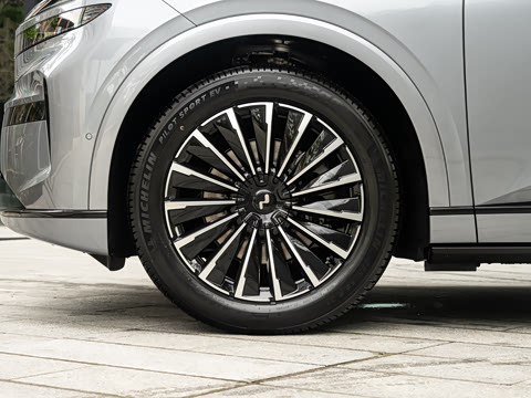 2026�� Max+ ������