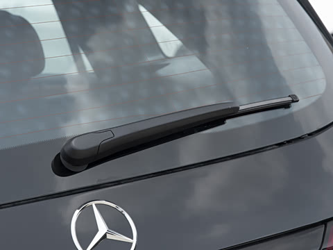 2026�� �Ŀ� GLC 260 L 4MATIC ������