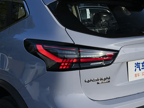 2025�� �Ŀ� ���� 2.0L CVT XV+���Ȱ�