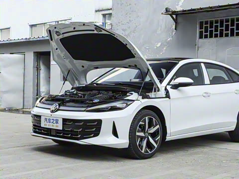 2026�� ���L 300TSI ����